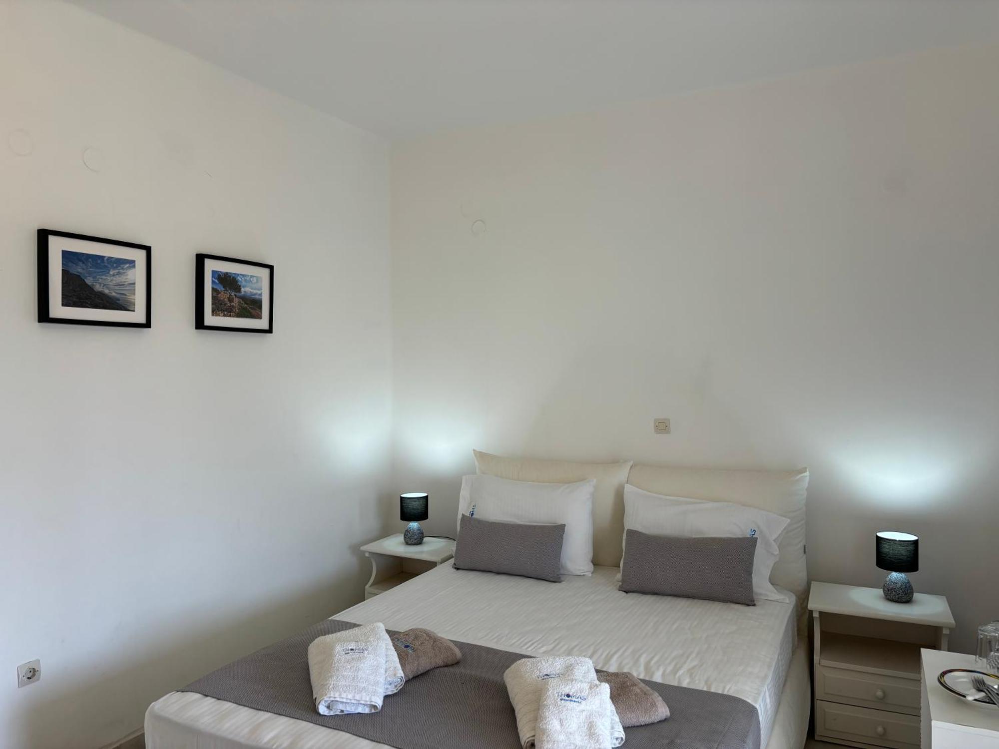 Thomas Apartments Katapola - Chora Экстерьер фото